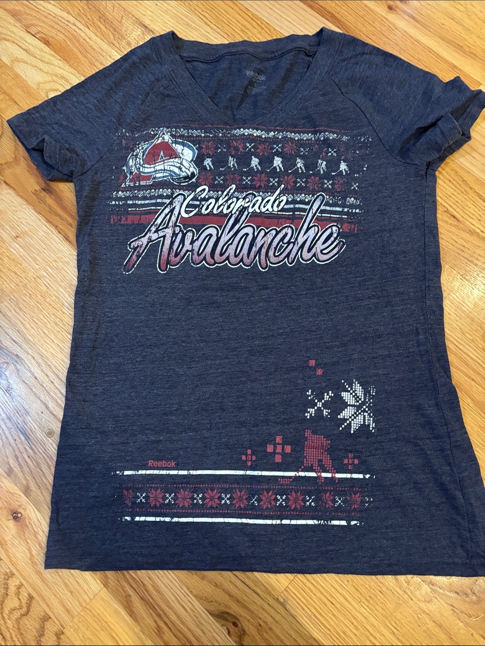 Reebok Navy Colorado Avalanche Women's Graphic Tee with Red & White Accents